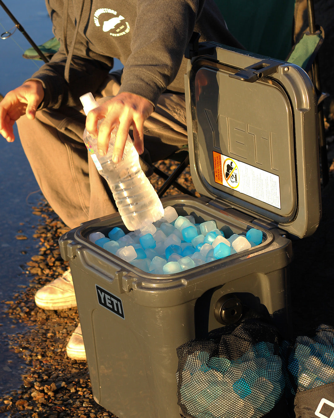 Mini Freeze Blue Ice - 1.8kg Black Bag