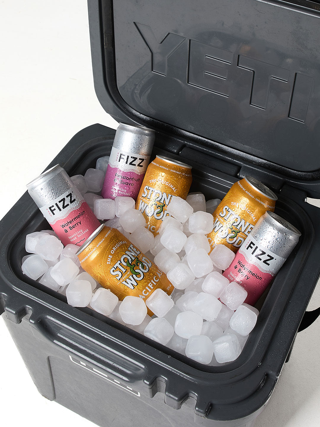 Mega Freeze Clear Ice - 5kg Black Bag